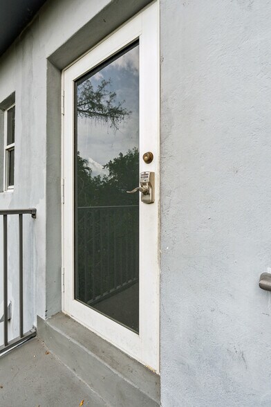 More Photos Of 435 NE 69th St, Miami Multifamily For Sale