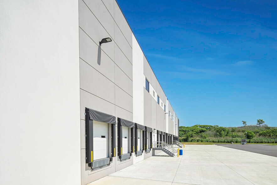 More Photos Of 69 Lefante Way, Bayonne Warehouse For Lease