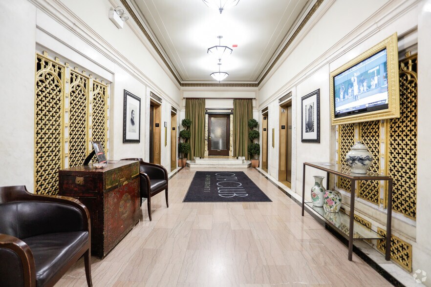 More Photos Of 343 S Dearborn St, Chicago Apartments For Lease