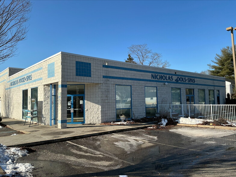 More Photos Of 1820 Route 9, Toms River Warehouse For Lease
