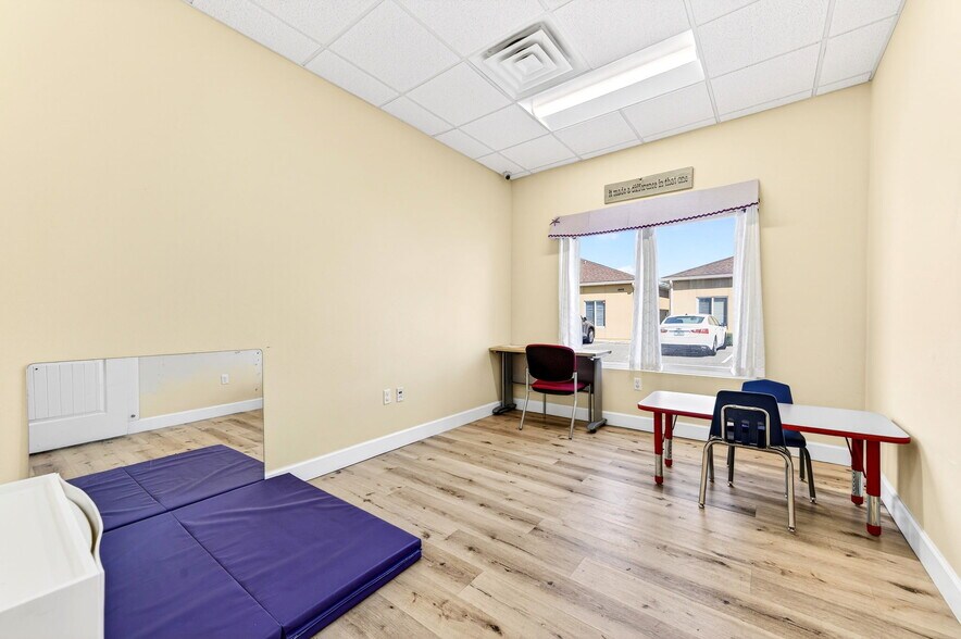 More Photos Of 6520 3rd St, Rockledge Medical For Sale