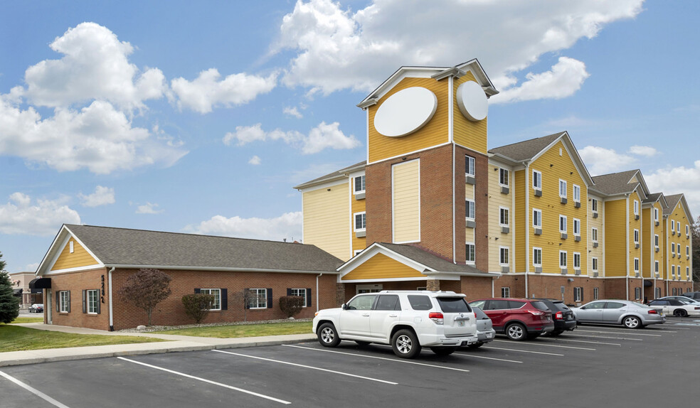 Primary Photo Of 52825 Indiana Route 933 N, South Bend Hotel For Sale