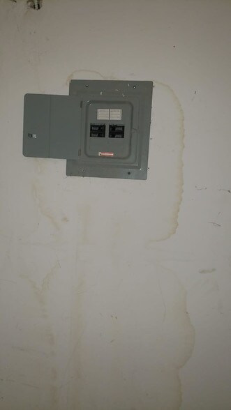 More Photos Of 950 Woodycrest Ave, Bronx Apartments For Lease