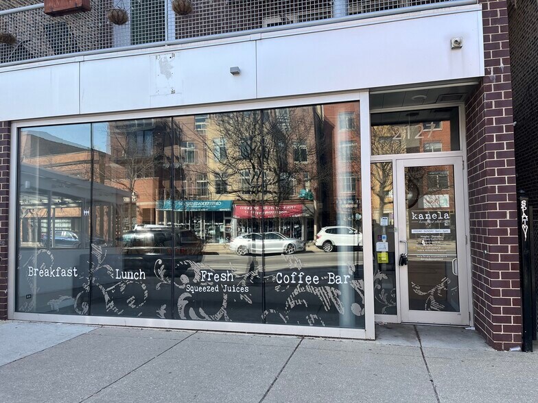 More Photos Of 2127 W Division St, Chicago Restaurant For Lease