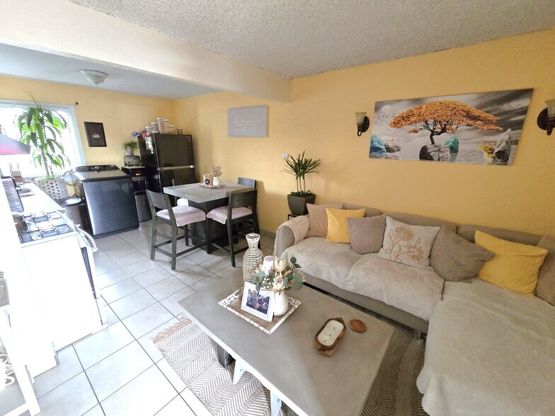 More Photos Of 9234 Graham Ave, Los Angeles Apartments For Sale