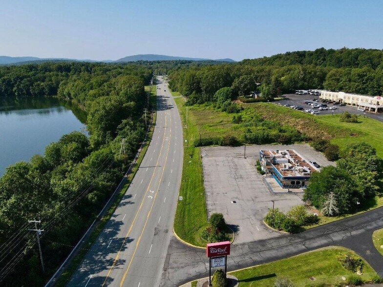 Primary Photo Of 909 Union Ave, New Windsor Township Restaurant For Lease