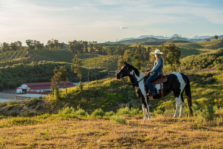 More Photos Of 15000 Middle Ranch Rd, Moorpark Land For Sale