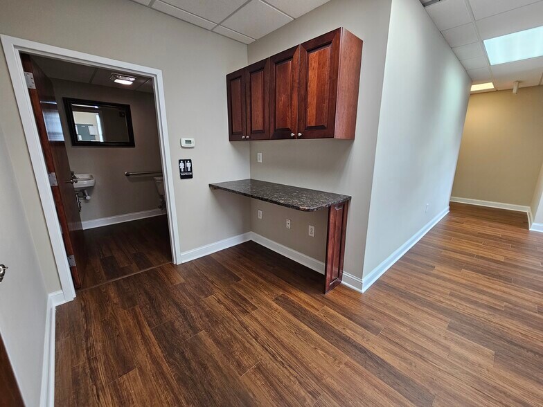 More Photos Of 1221 N Church St, Moorestown Medical For Sale