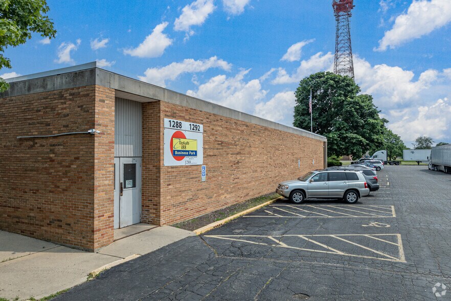 Primary Photo Of 1288 S 7th St, Dekalb Warehouse For Lease