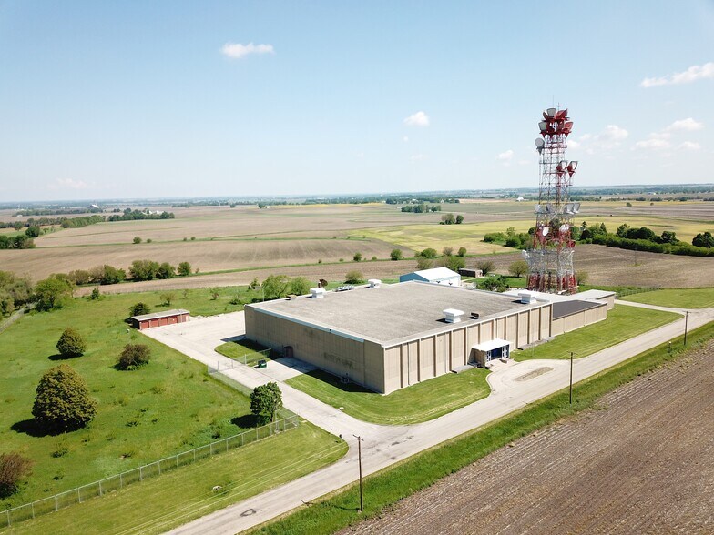 More Photos Of 2869 N 3501st Rd, Seneca Manufacturing For Sale