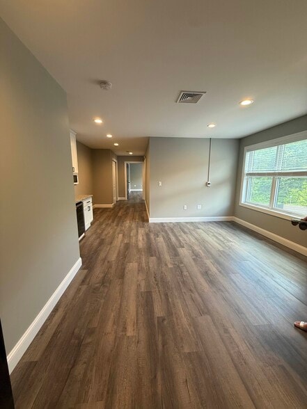More Photos Of 2686 S Pike Ave, Allentown Office For Lease