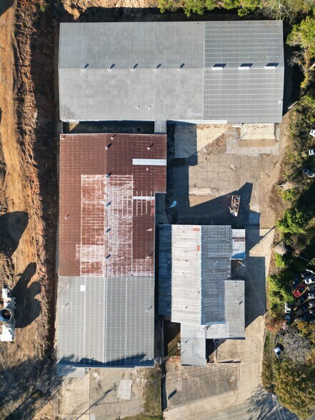 More Photos Of 4501 Old Troup Hwy, Tyler Warehouse For Lease