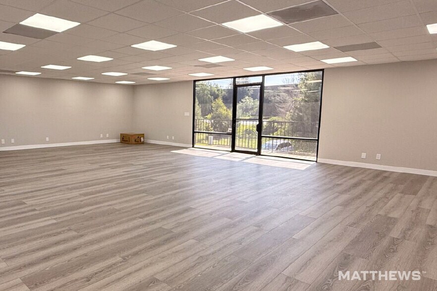 More Photos Of 420 W Baseline Rd, Glendora Medical For Lease