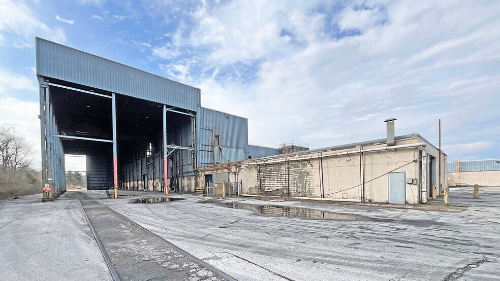 More Photos Of 1327 New Lair Rd, Cynthiana Industrial For Sale