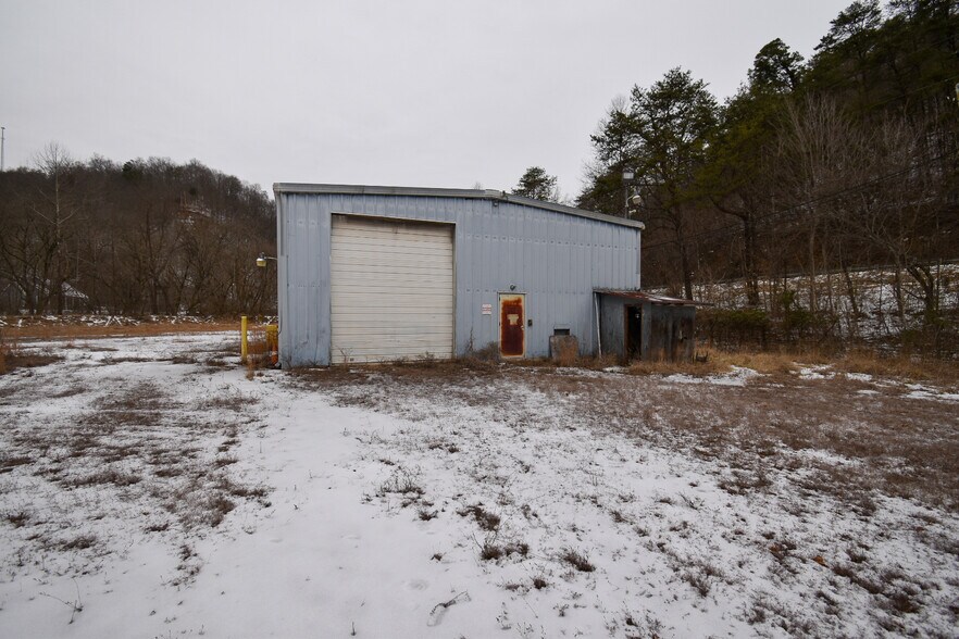 More Photos Of 7260 Ky Route 114, Prestonsburg Warehouse For Sale