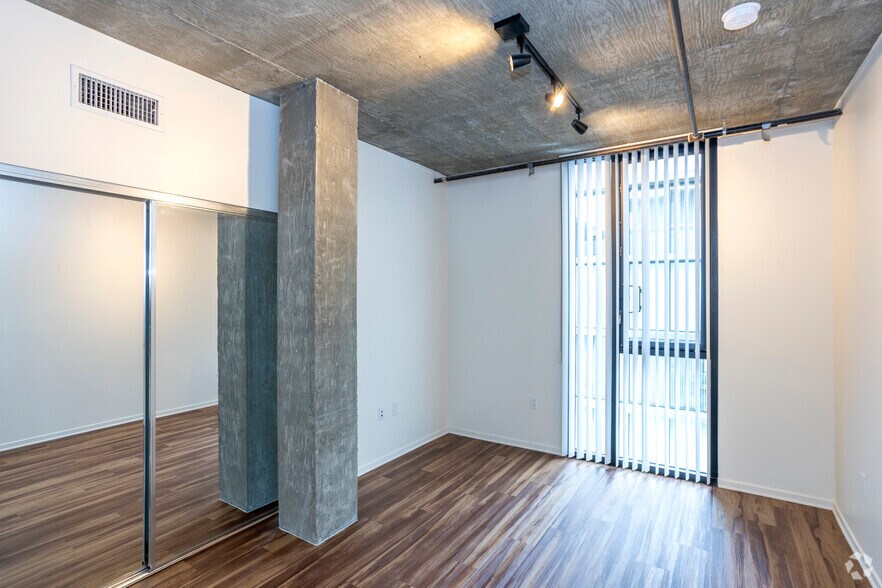 More Photos Of 4075 Park Blvd, San Diego Apartments For Lease