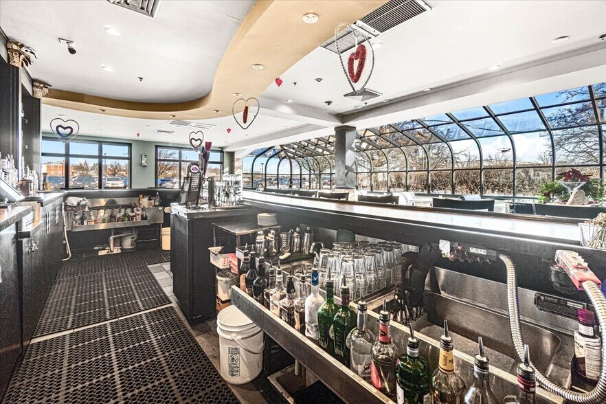 More Photos Of 14548 Pennsylvania Ave, Hagerstown Restaurant For Sale