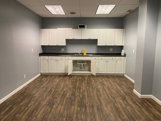 More Photos Of 7032 N Dixie Dr, Dayton Warehouse For Lease