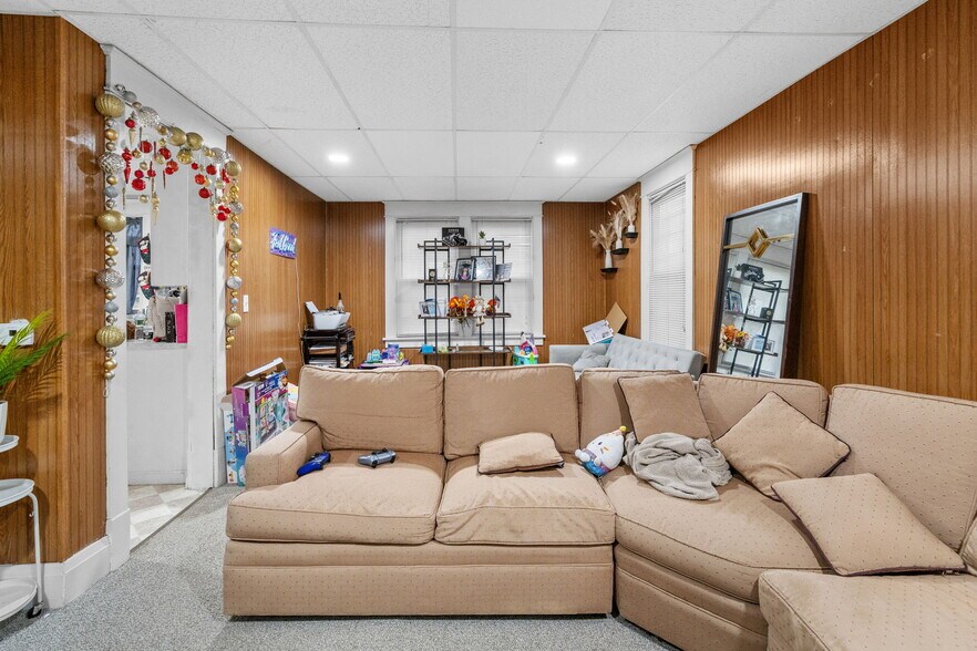 More Photos Of , Buffalo General Retail For Sale