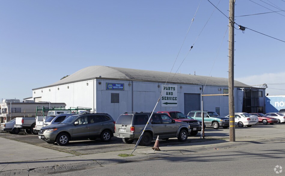 More Photos Of 495 Hester St, San Leandro Warehouse For Lease