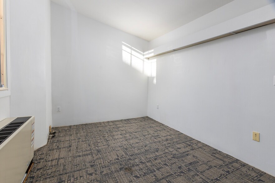 More Photos Of 70 Charles St, Boston Office For Sale