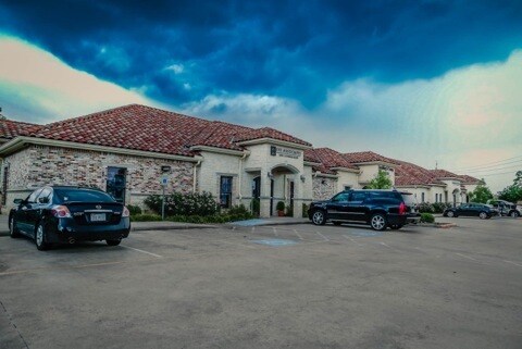 More Photos Of 8435 Louetta Rd, Spring Unknown For Lease