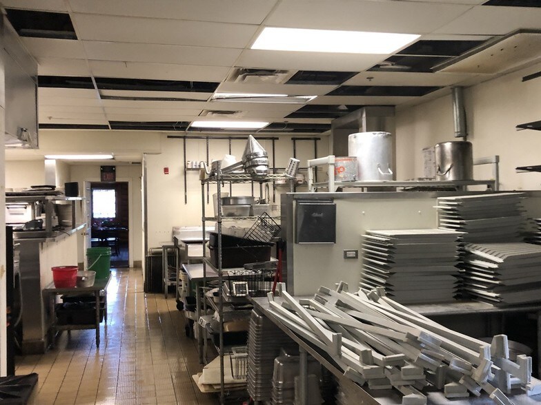 More Photos Of 8101 Wicker Ave, Schererville Restaurant For Sale