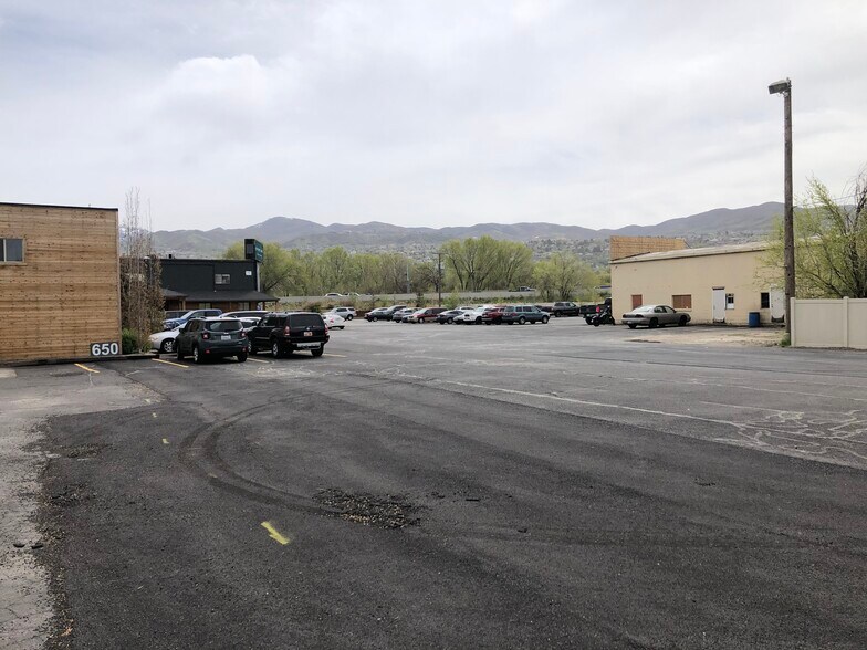 More Photos Of 640 N Main St, North Salt Lake Office For Sale