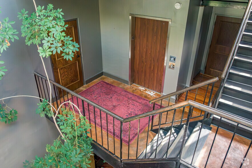 More Photos Of 310 E Third St, Winston-Salem Office Residential For Sale