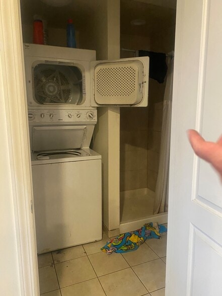 More Photos Of 1162 E Tremont Ave, Bronx Industrial For Lease