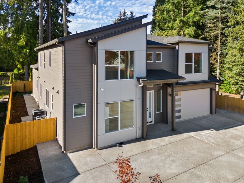 More Photos Of 1801 SE Brookwood Ave, Hillsboro Specialty For Sale