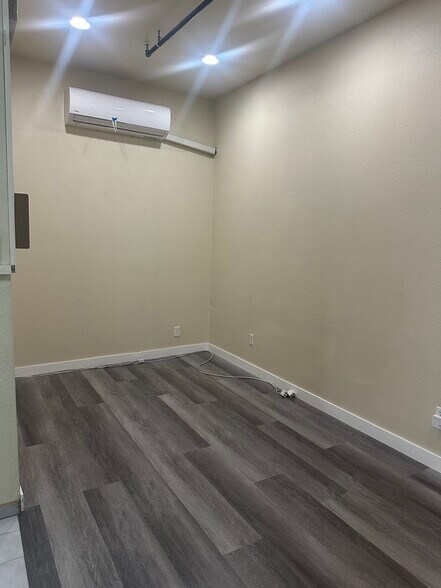 More Photos Of 901 S Fremont Ave, Alhambra Warehouse For Lease