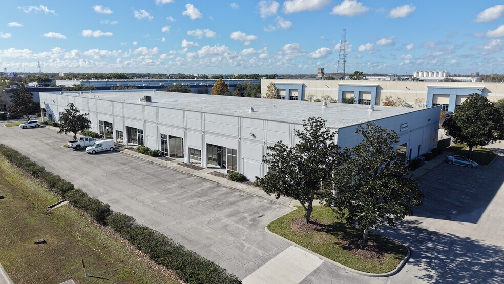Primary Photo Of 8248 Parkline Blvd, Orlando Warehouse For Lease