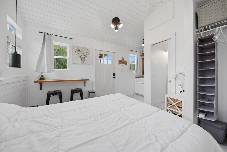 More Photos Of 14619 Highway 36 South, Somerville Specialty For Sale