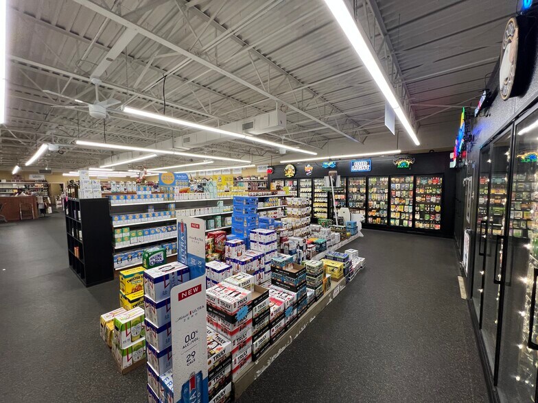 More Photos Of 5 Eastern Steel Rd, Milford Light Manufacturing For Sale