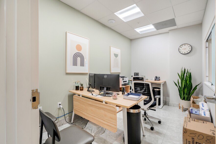 More Photos Of 2820 NE 214th St, Aventura Loft Creative Space For Sale