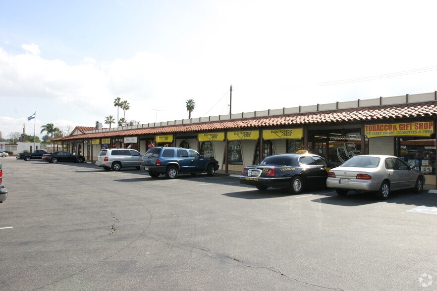 More Photos Of 12531 Harbor Blvd, Garden Grove Unknown For Lease