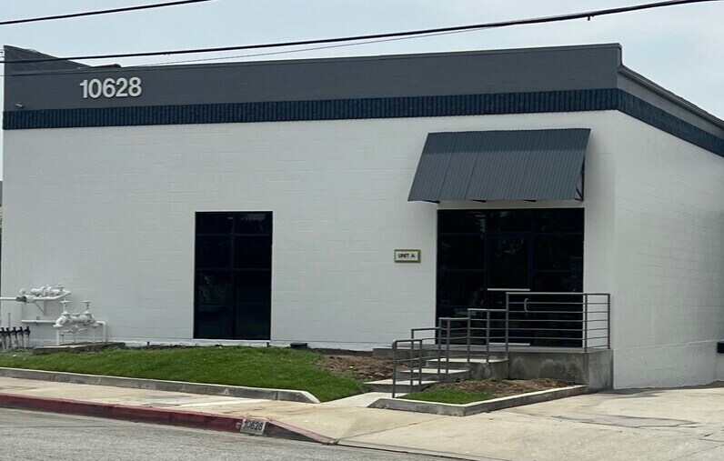 Primary Photo Of 10628 Weaver Ave, South El Monte Warehouse For Lease