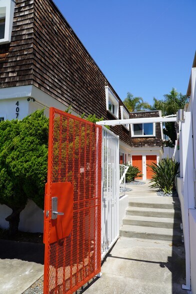 More Photos Of 4073 Gresham St, San Diego Apartments For Sale