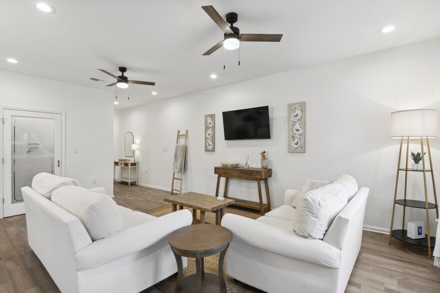 More Photos Of 437 Webster St, Bay Saint Louis Apartments For Sale