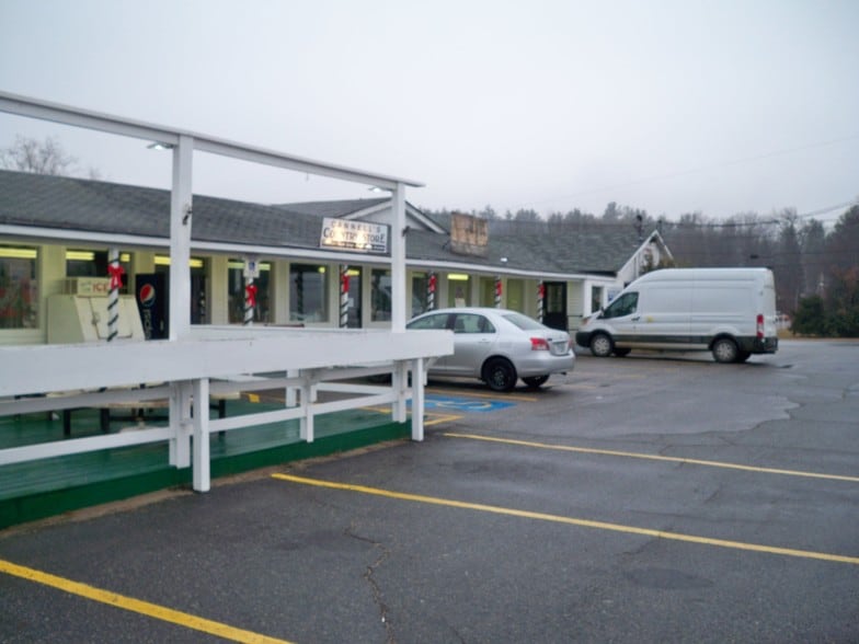 More Photos Of 3631 White Mountain Hwy, North Conway Office For Lease