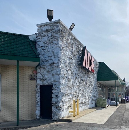 More Photos Of 5600-5649 167th St, Tinley Park Unknown For Lease