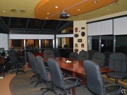 More Photos Of 275 Renfrew Dr, Markham Office For Lease