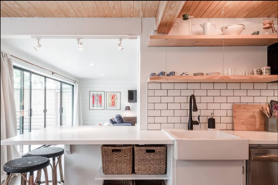 More Photos Of 609 W Mary St, Austin Apartments For Sale