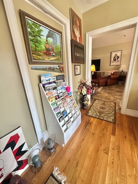 More Photos Of 314 Jefferson Ave, Clifton Forge Hotel For Sale