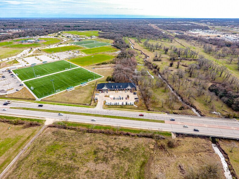 More Photos Of 3030 University Dr E, College Station Medical For Lease