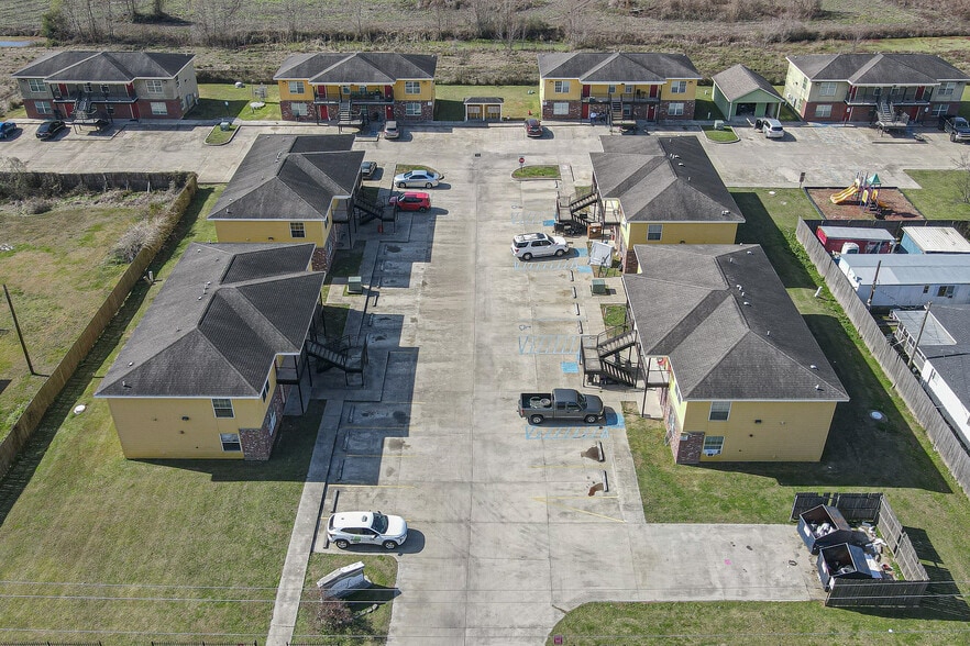 More Photos Of 5500 Hwy 75, Carville Apartments For Sale