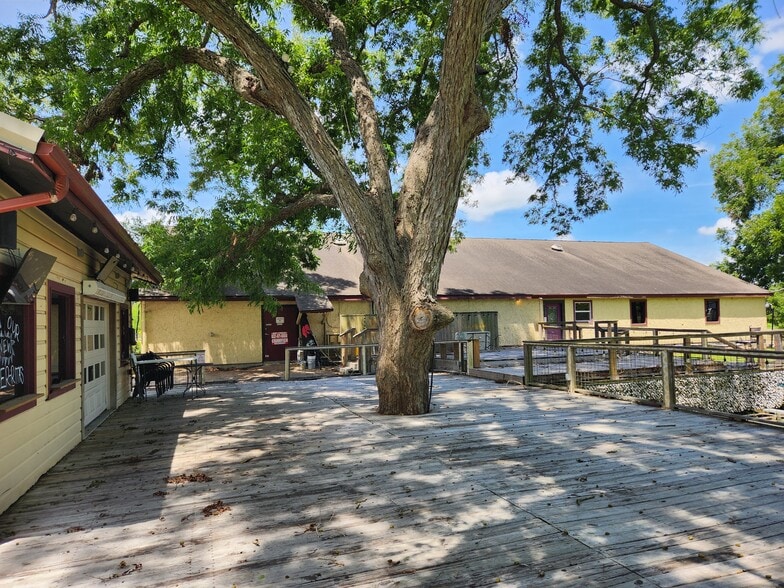 More Photos Of 3333 FM 359 Rd, Richmond Freestanding For Sale