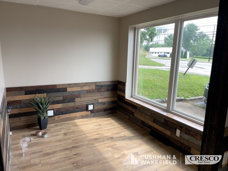 More Photos Of 1026 Pearl Rd, Brunswick Medical For Lease