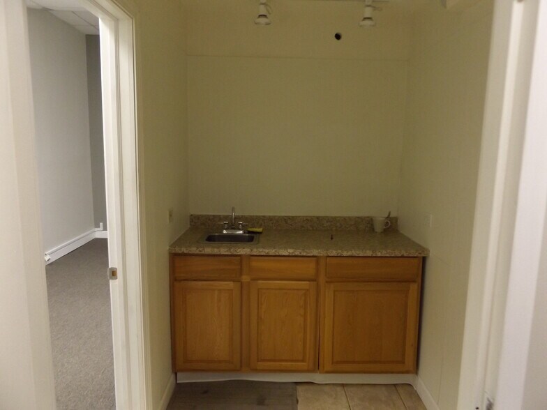 More Photos Of 279-297 N Northwest Hwy, Palatine Unknown For Lease